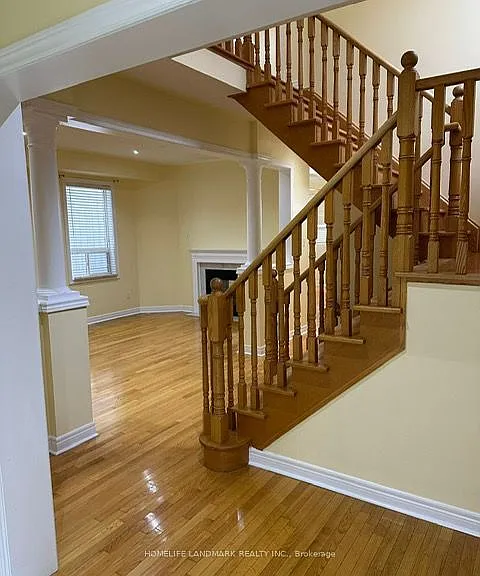 544 Matisse Pl — Photo 25