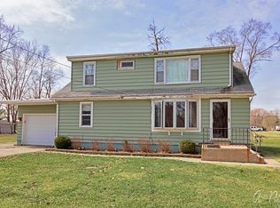 1703 Low Ave, McHenry, IL 60050