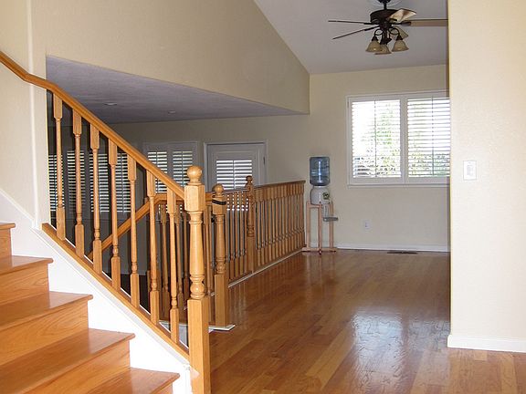 4th image of 2552 Glen Dundee Way