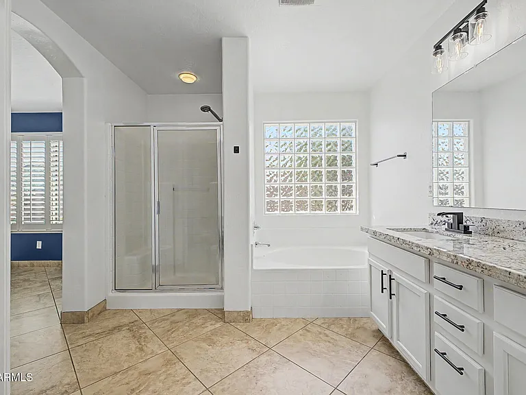15337 W Poinsettia Dr — Photo 19
