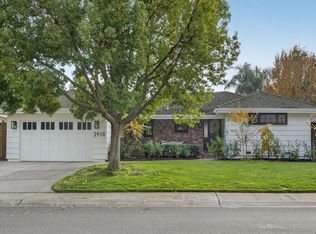 2910 Huntington Rd, Sacramento, CA 95864