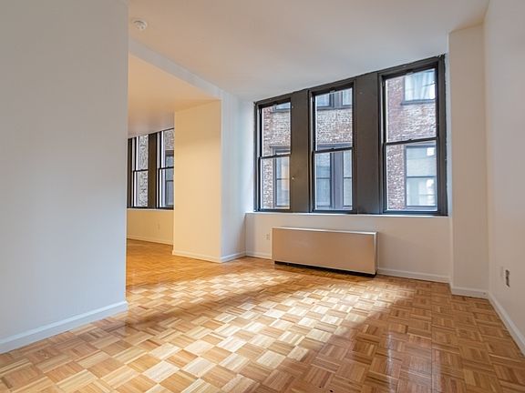 4th image of 15 Park Row APT 9D