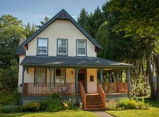 127 Shelburne Rd, Greenfield, MA 01301