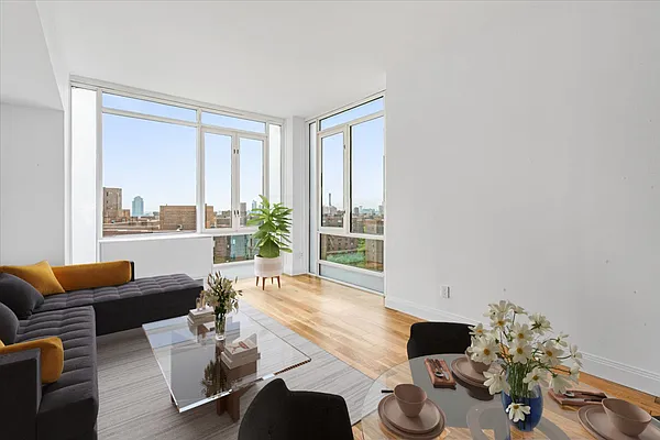 Rented by Fact Real Estate LLC | media 2