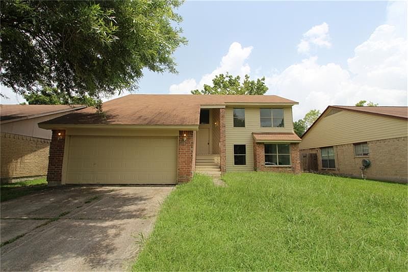 1st image of 15319 Battersea Gardens Dr