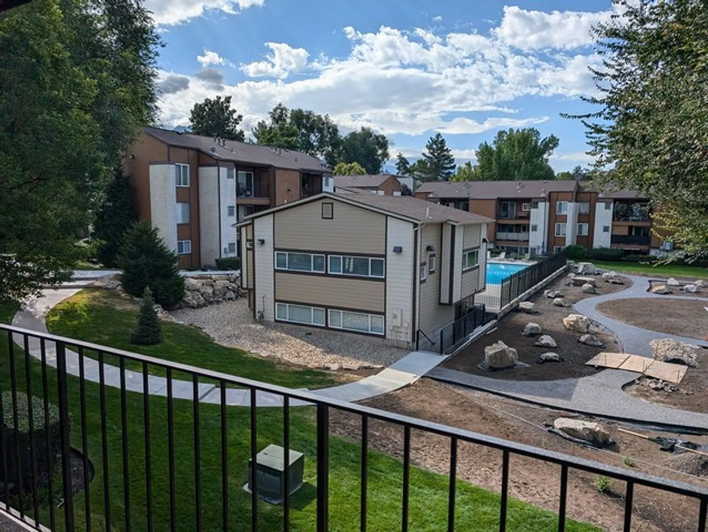 Great location Sugarhouse Condo - 2 Bed / 2 Bath — Photo 3