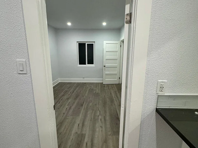 9509 Stephens St — Photo 37