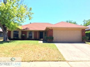 2525 Poplar Spring Rd, Fort Worth, TX 76123