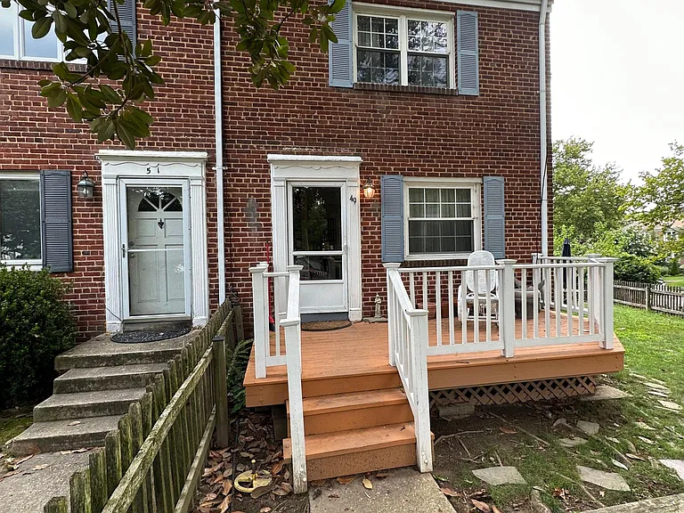 49 E Rosemont Ave — Photo 39