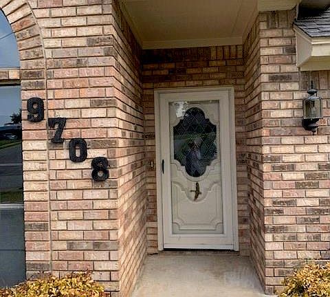2nd image of 9708 Ravensway Dr