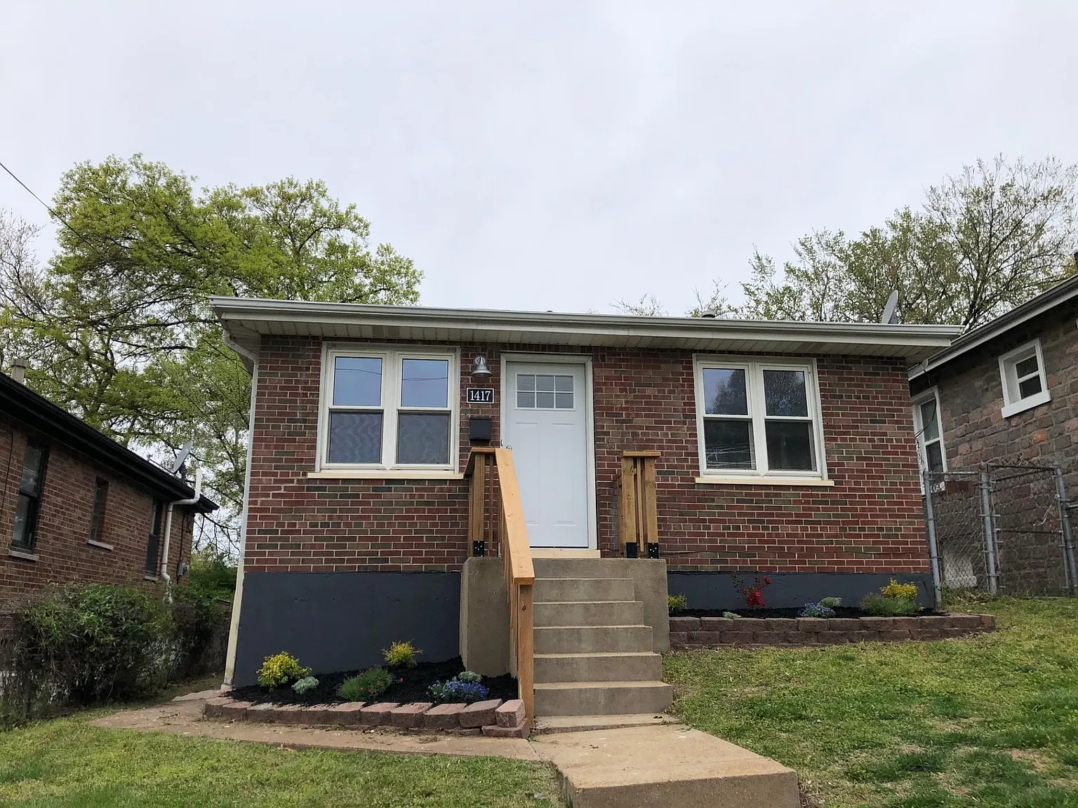 1417 Louisville Ave photo 1