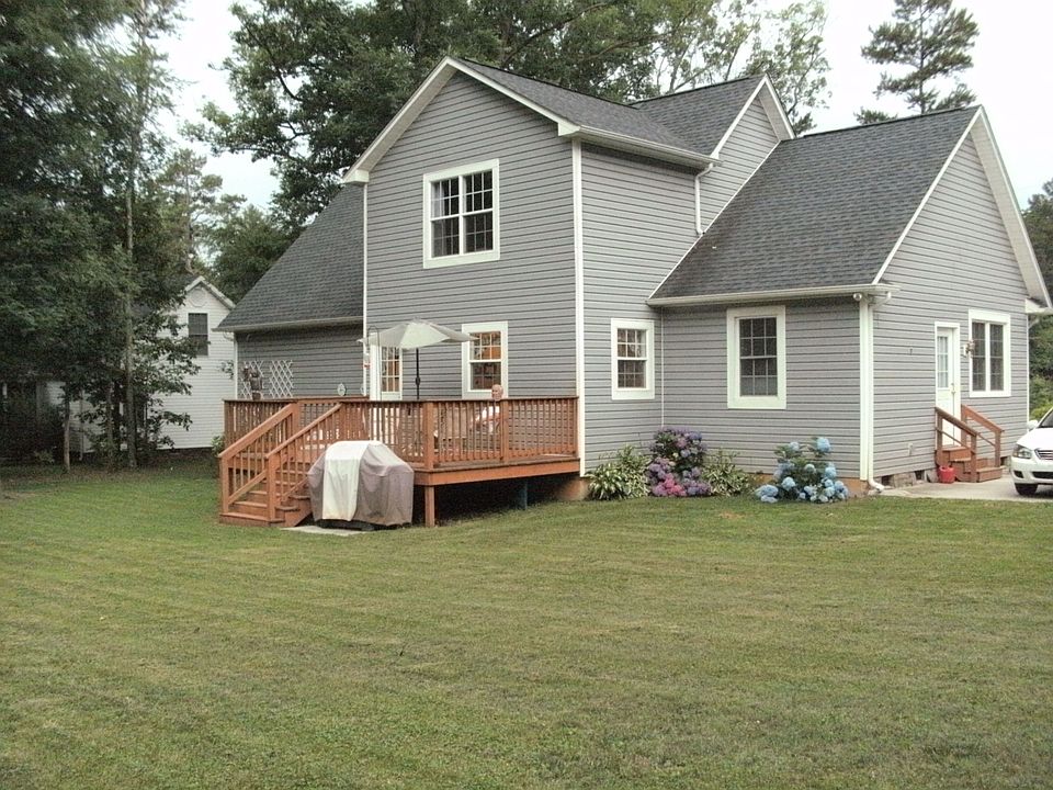2nd image of 165 Daniels Rd