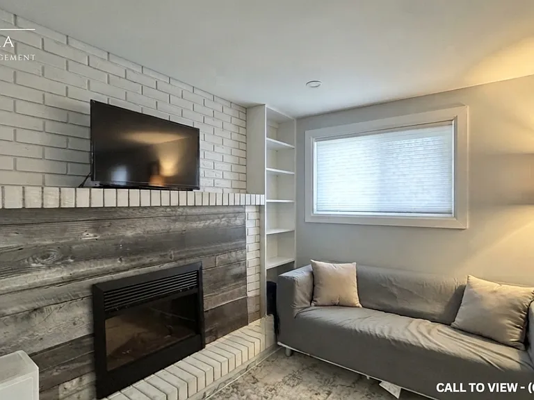 8 Banff Dr #2 — Photo 3