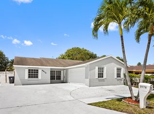 5978 Lincoln Cir W, Lake Worth, FL 33463