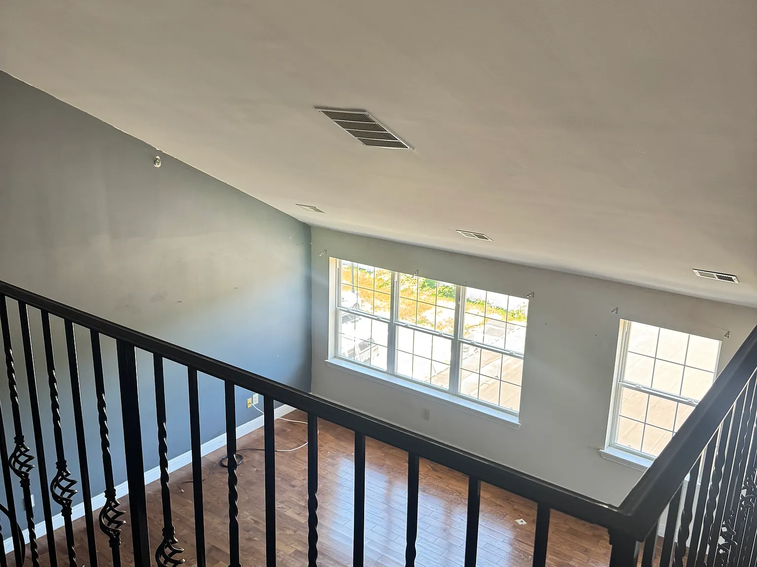 2 bed, 1552 sqft, $2,950 — Photo 2