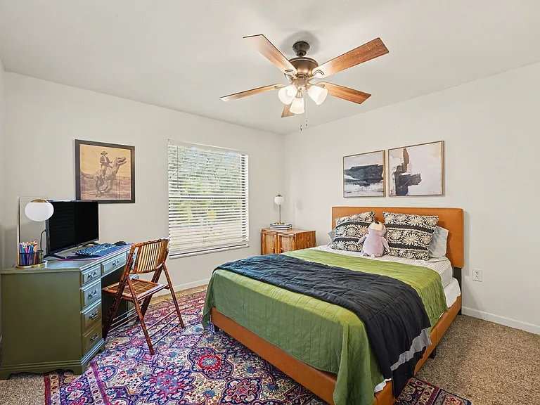 851 Rolling Woods Ln — Photo 20