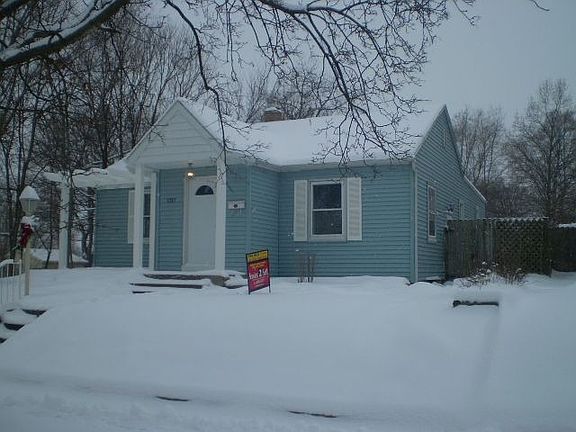 2nd image of 1317 S 32nd St
