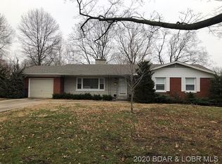 504 N Spruce St, Eldon, MO 65026