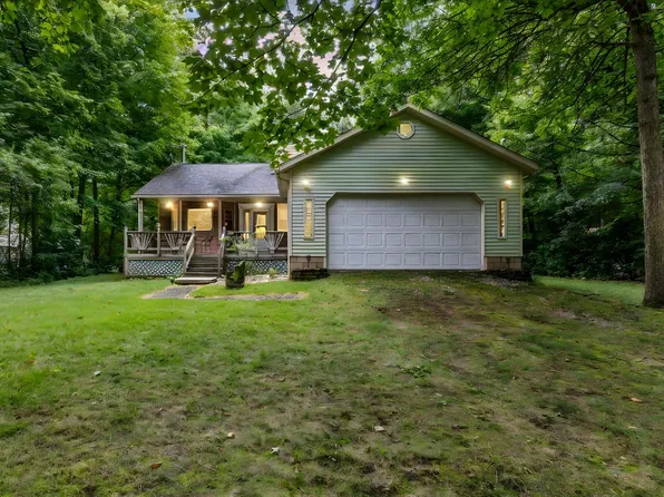 800 Evelyn Rd, Put In Bay, OH 43456