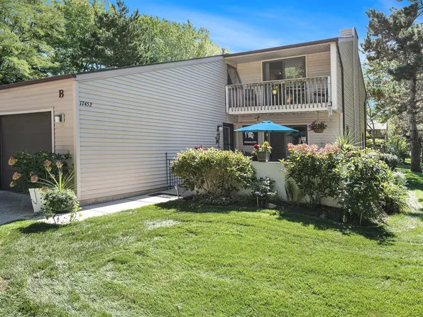 17452 Dunewood Ct Unit B, Spring Lake, MI 49456