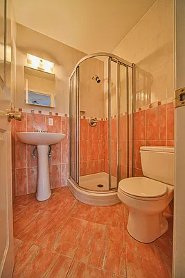 Sold by Maximillion Realty, Inc. | media 16