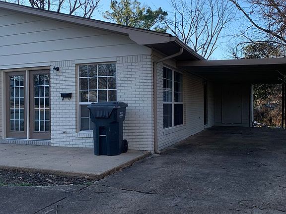 2nd image of 643 W Matthews Ave