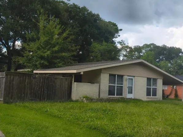2121 Park Dr, Slidell, LA 70458