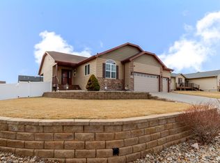 6521 Seminole Ln, Rapid City, SD 57702