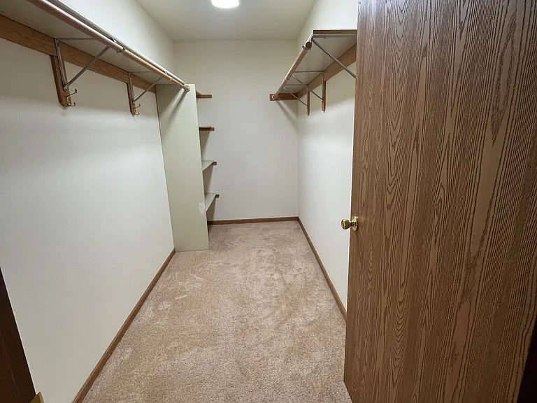 155 W Oak Leaf Dr #3 — Photo 6