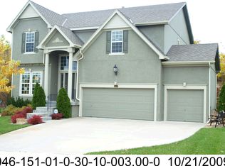14537 Grant St, Overland Park, KS 66221