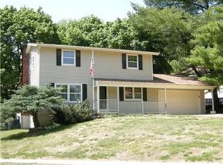 16513 E 33rd St S, Independence, MO 64055