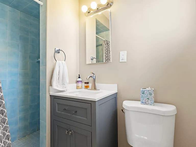 132 Ruggles Ave — Photo 18