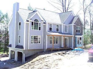 34 Colonial Rdg, New Milford, CT 06776