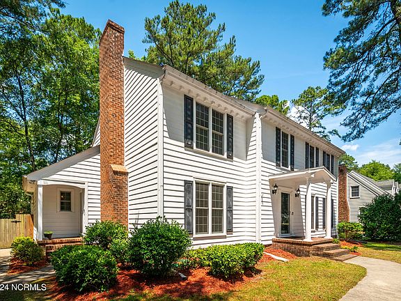 2nd image of 406 Crestline Boulevard