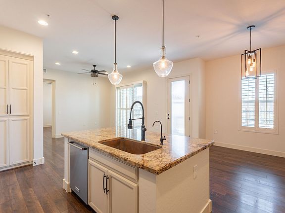 4th image of 6565 E Thomas Rd Unit 1143
