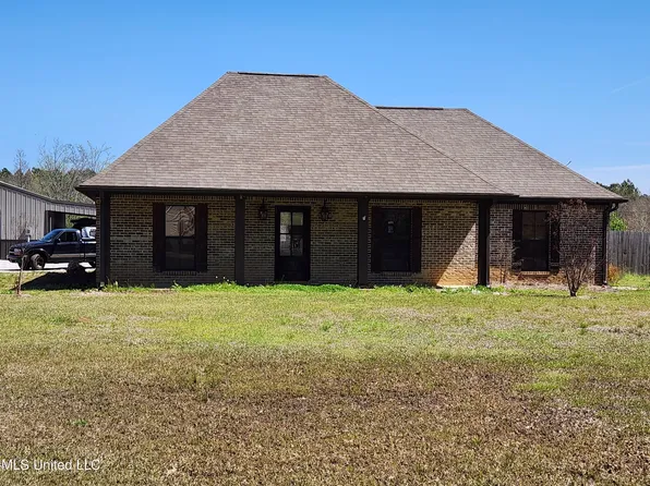 448 Road 1325, Tupelo, MS 38804