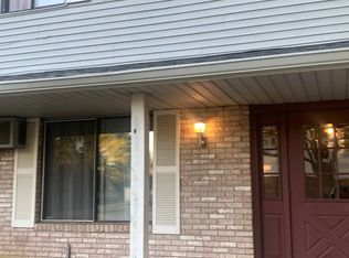 420 Echo Ln APT 1, Aurora, IL 60504