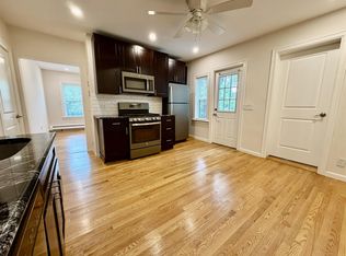 17 Oxford St #2, Somerville, MA 02143