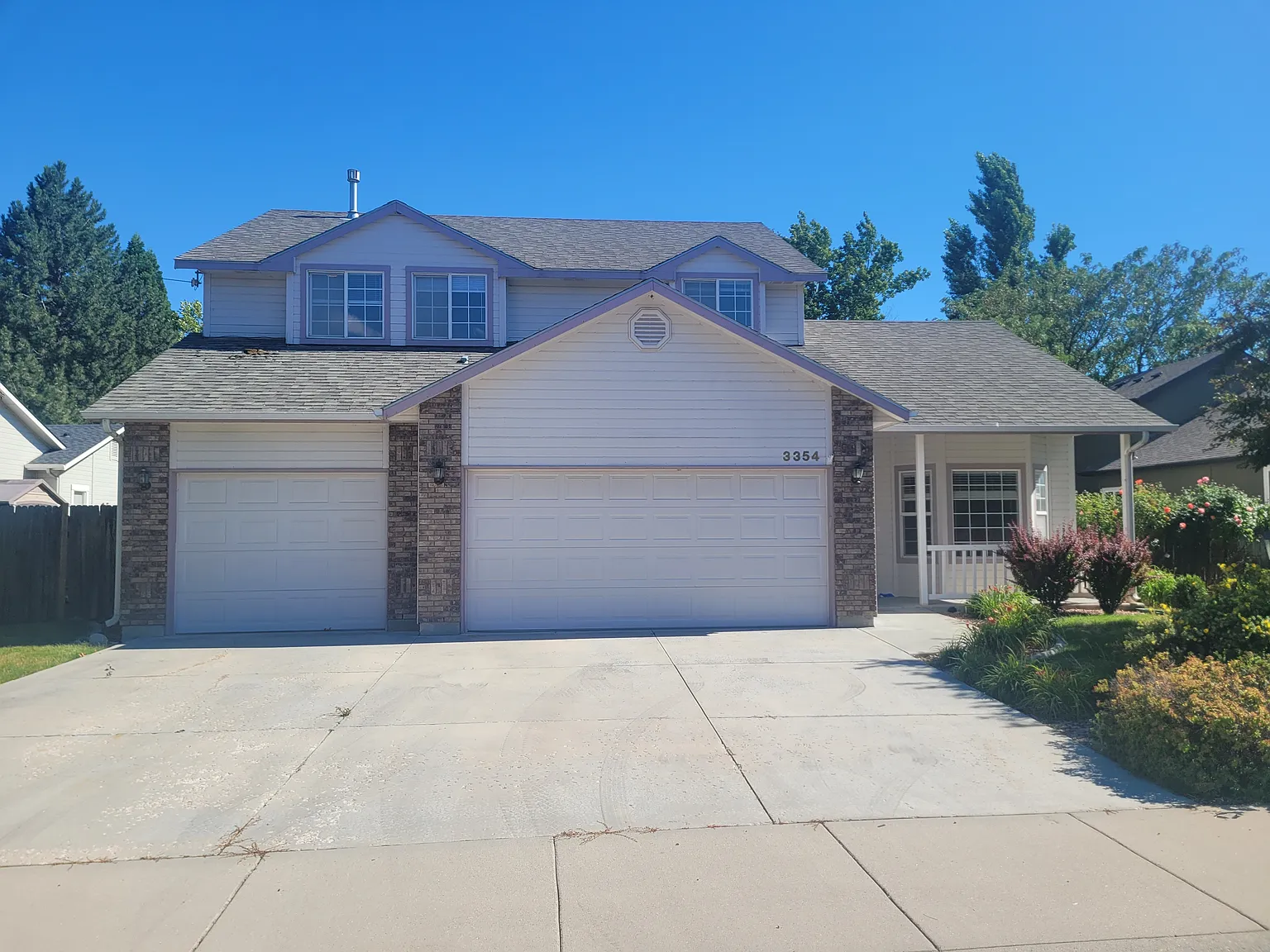 4 bed, 2.5 bath, 2050 sqft, $2,650 — Photo 2
