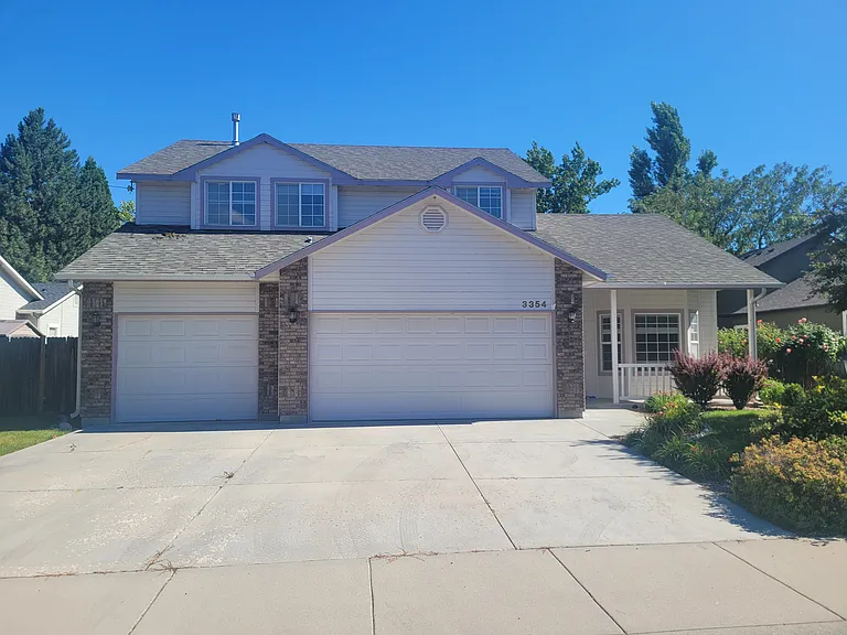 3354 N Summerfield Way — Photo 2