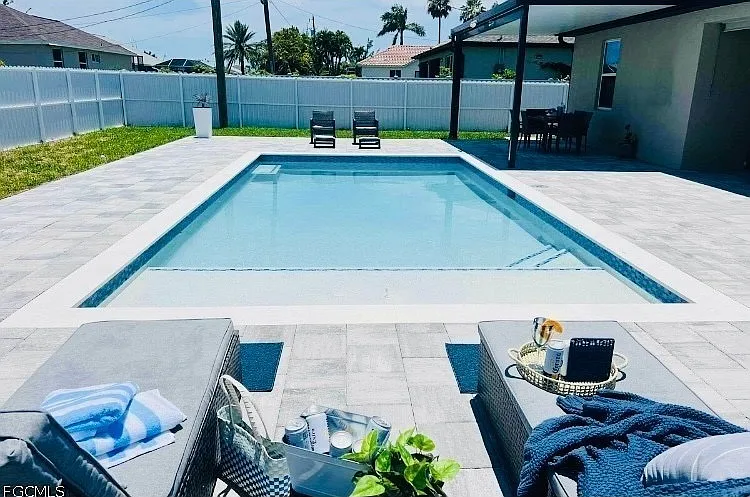1715 Chiquita Blvd S — Photo 1