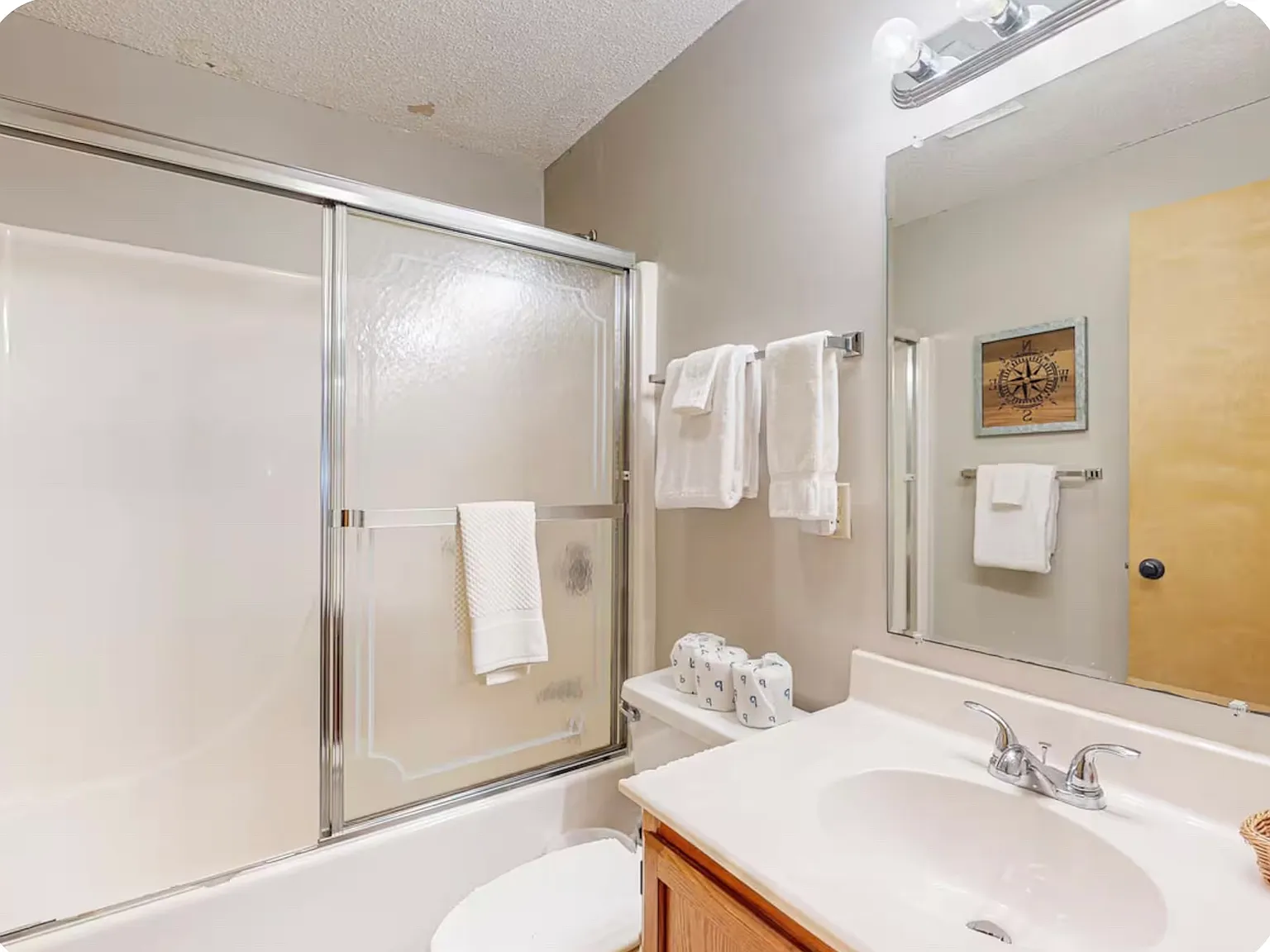 3 bed, 1317 sqft, $2,500 — Photo 4
