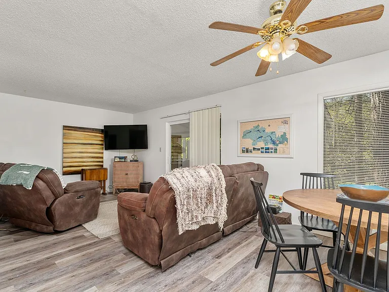 173 Cordero Ln — Photo 23
