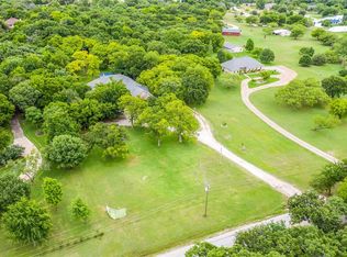 4100 Silver Creek Rd, Fort Worth, TX 76108