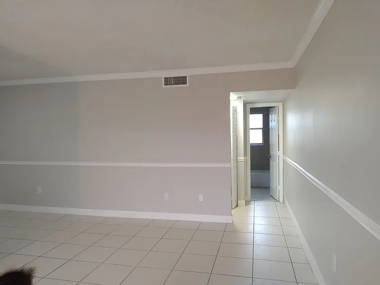 1265 W 24th St #224 — Photo 6