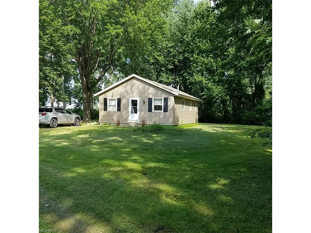 4410 Bay Shore Ct photo 1