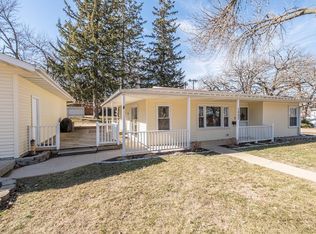 1902 Chicago Ave, Spirit Lake, IA 51360