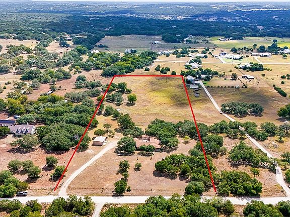 2nd image of 220 Lanier Ranch Rd