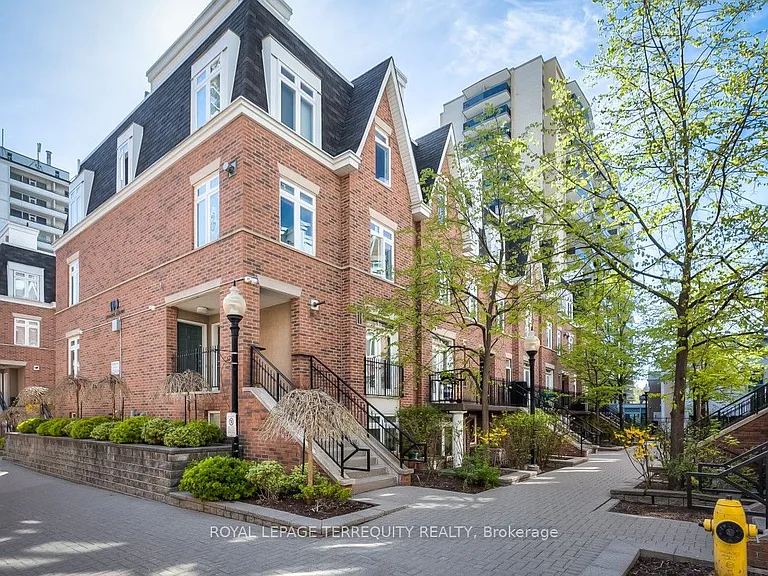 100 Redpath Ave #16 — Photo 24