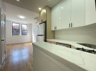 1671 8th Ave APT 1R, Brooklyn, NY 11215